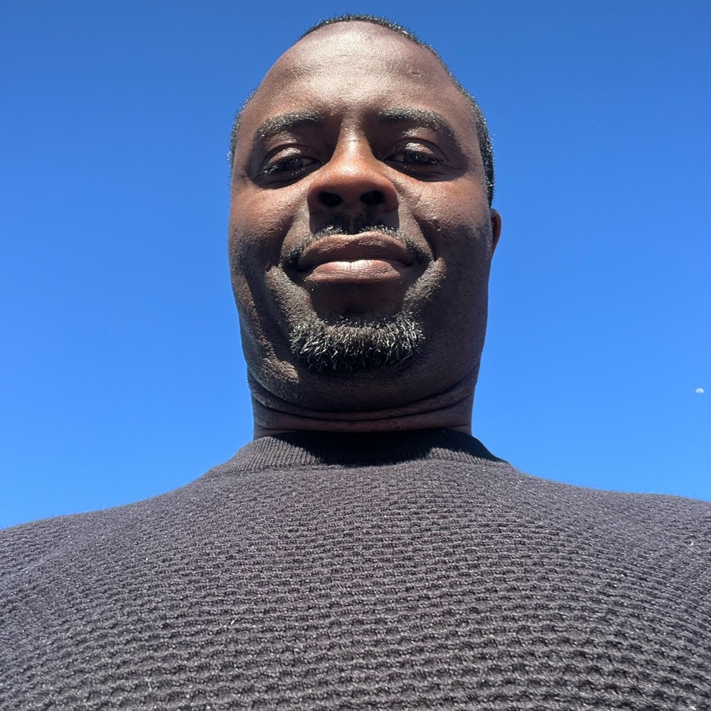 Meet your Posher, Abayomi